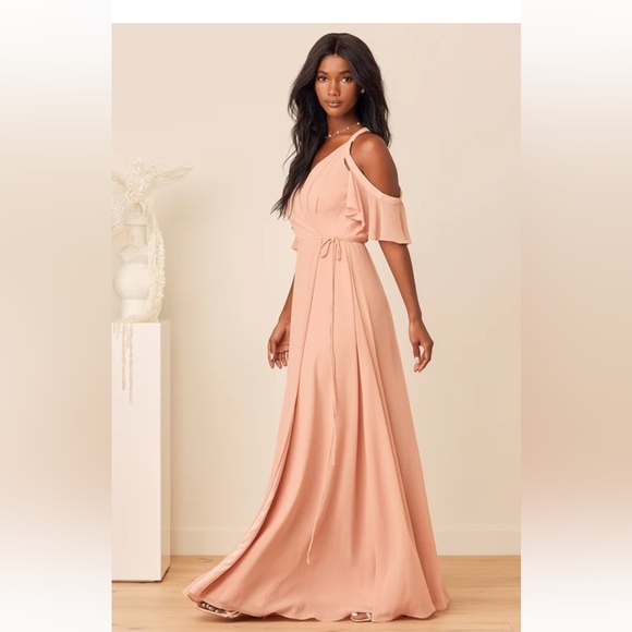 Lulus Dresses & Skirts - Blush evening dress